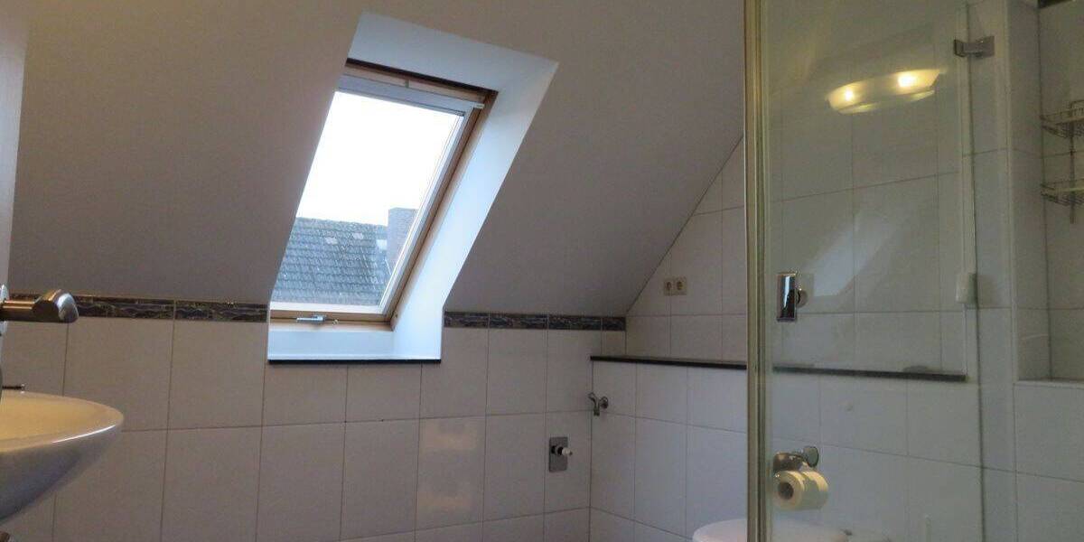 Etagenwohnung Bremerhaven Geestemünde - 2 Zimmer, 70 m&sup2;, 169.000&euro; | Angebot:26804235
