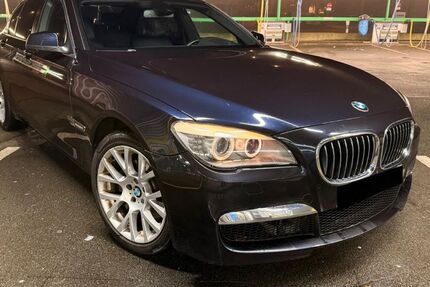 BMW 730 281.258 km 10.400 &euro; Bremen 28779