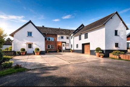 Haus Nettersheim - 11 Zimmer, 260 m&sup2;, 499.000&euro; | Angebot:25265918