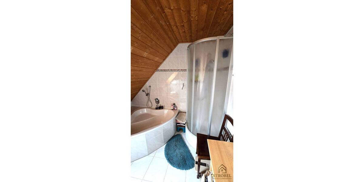 Doppelhaushälfte Dresden Schönfeld - 7 Zimmer, 130 m&sup2;, 450.000&euro; | Angebot:26043436