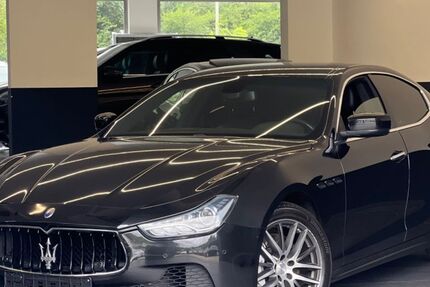 Maserati Ghibli 200.000 km 15.990 &euro; Alfter bei Bonn 53347