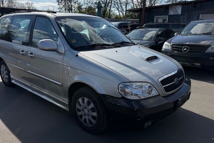 Kia Carnival 76.000 km 3.999 &euro; Frankfurt am Main 60486