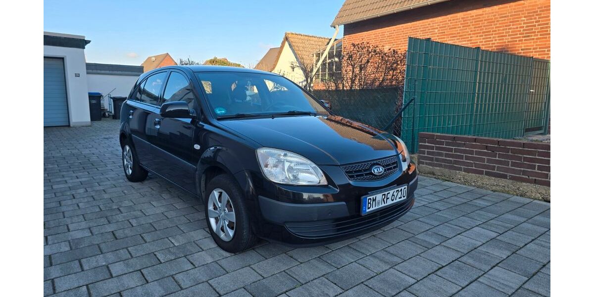 Kia Rio 212.500 km 2.490 &euro; Bergheim 50127
