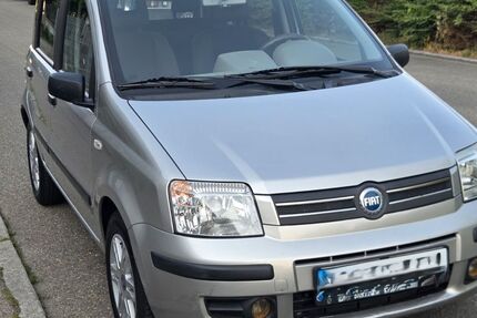 Fiat Panda 145.213 km 3.499 &euro; Reutlingen 72764
