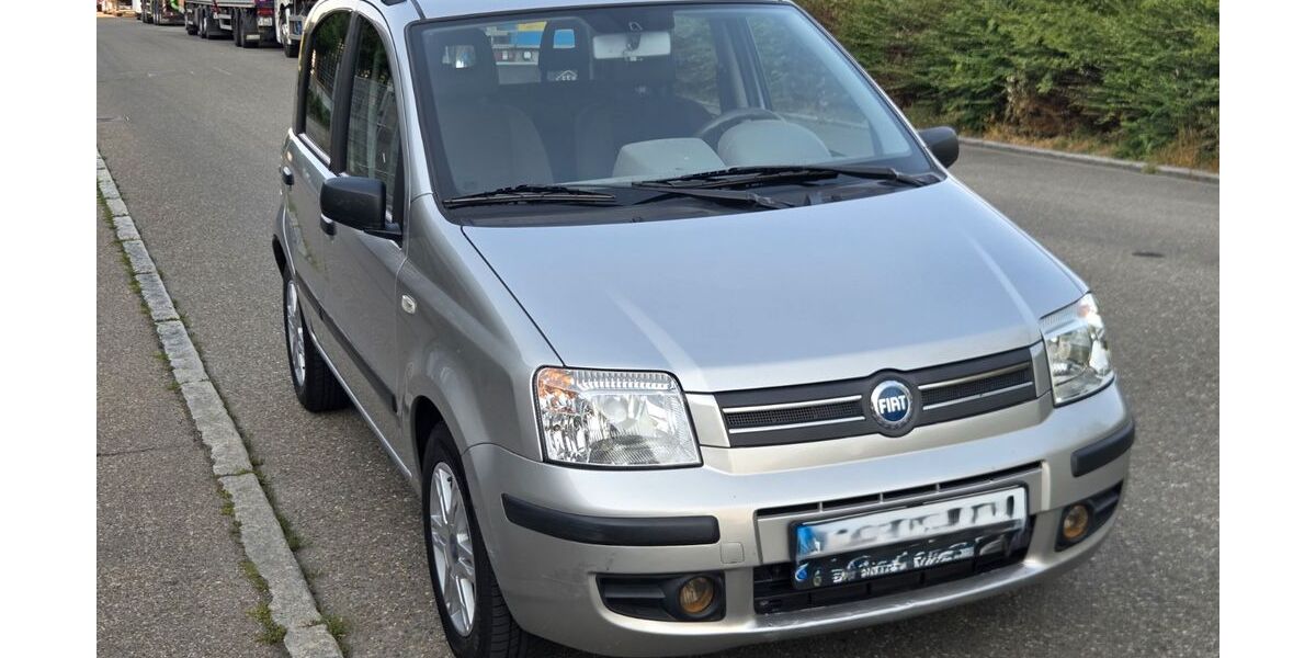 Fiat Panda 145.213 km 3.499 &euro; Reutlingen 72764