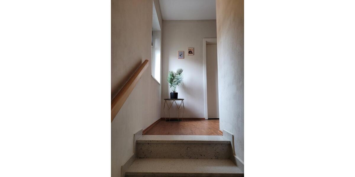 Einfamilienhaus Schneverdingen - 6 Zimmer, 161 m&sup2;, 1.800&euro; | Angebot:25167741