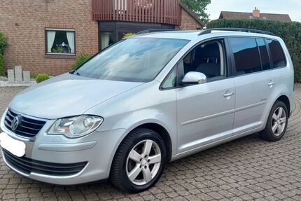 VW Touran 158.000 km 6.200 &euro; Braunschweig 38100