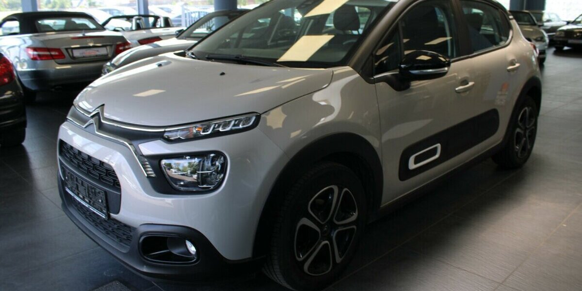 Citroen C3 1.2 32.531 km 10.980 &euro; Euskirchen 53881