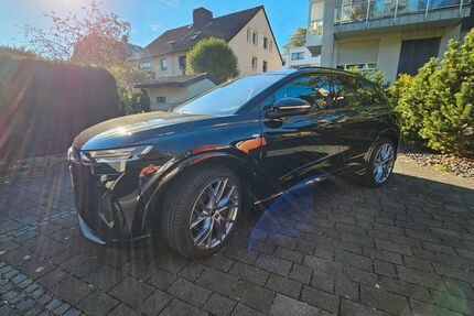 Audi Q4 e-tron 107.900 km 29.900 &euro; Essen 45219