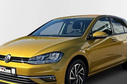 VW Golf 98.500 km 14.380 &euro; Bad Königshofen 97631