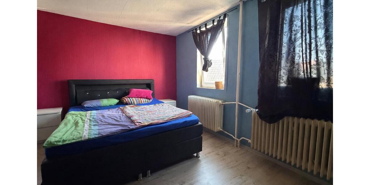 Mehrfamilienhaus, Wohnhaus Calden - 9 Zimmer, 205 m&sup2;, 1.300&euro; | Angebot:26701795
