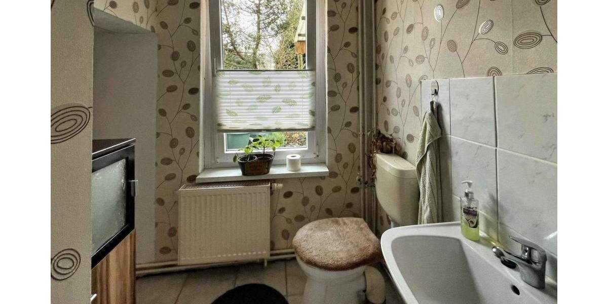 Reihenendhaus Oschersleben - 8 Zimmer, 139 m&sup2;, 94.000&euro; | Angebot:24270432