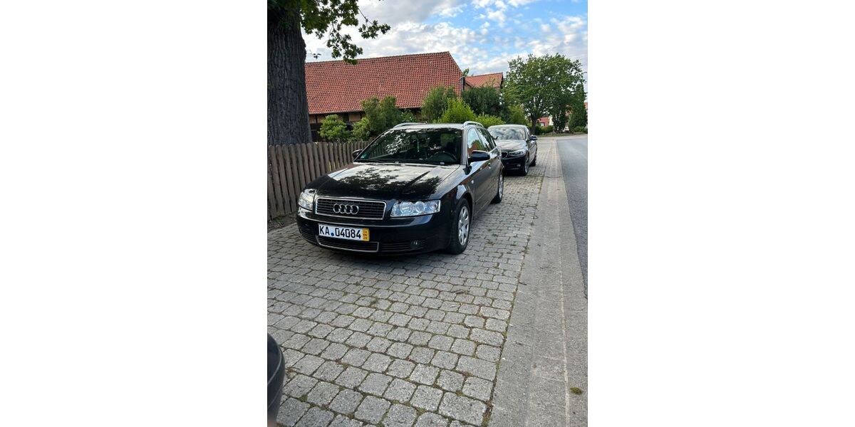 Audi A4 251.000 km 2.500 &euro; Peine 31226