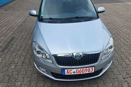 Skoda Fabia 74.000 km 5.500 &euro; Aachen 52068