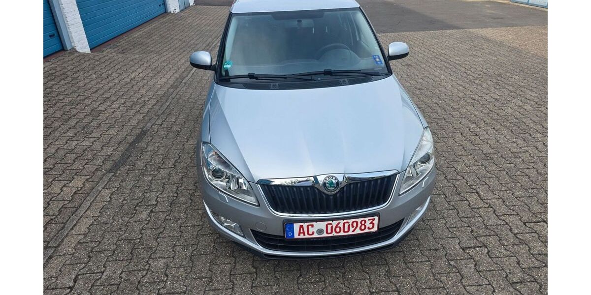 Skoda Fabia 74.000 km 5.500 &euro; Aachen 52068
