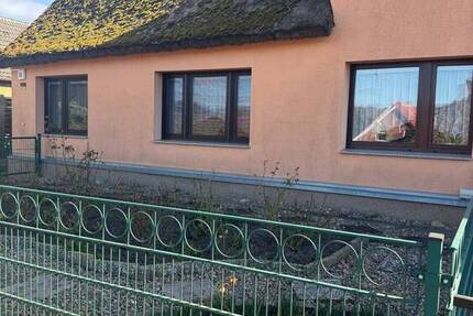 Doppeltes Wohnvergnügen: Zwei Häuser, ein Preis! 6 zimmer