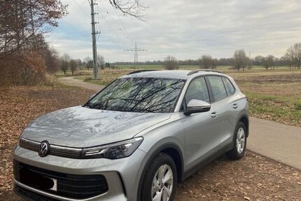 VW Tiguan 25.000 km 34.800 &euro; Tappenbeck 38479