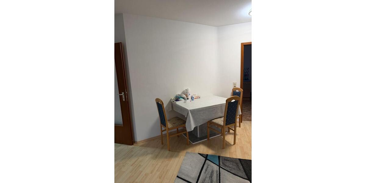 Etagenwohnung Dillingen an der Donau - 3 Zimmer, 77 m&sup2;, 215.000&euro; | Angebot:27116811