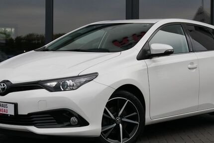 Toyota Auris 42.500 km 14.400 € Geisenheim am Rhein 65366