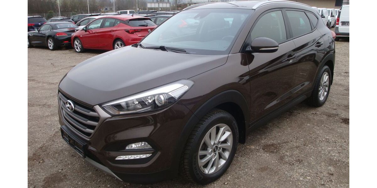 Hyundai TUCSON 176.876 km 14.850 &euro; Neufahrn 84088