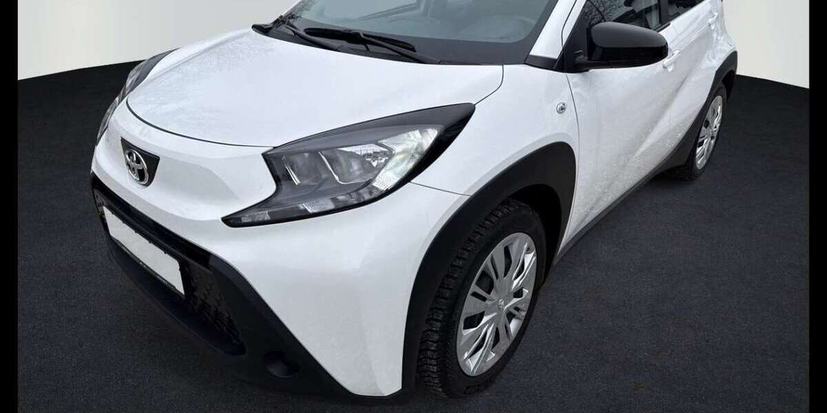 Toyota Aygo 28.526 km 14.875 &euro; München 80992