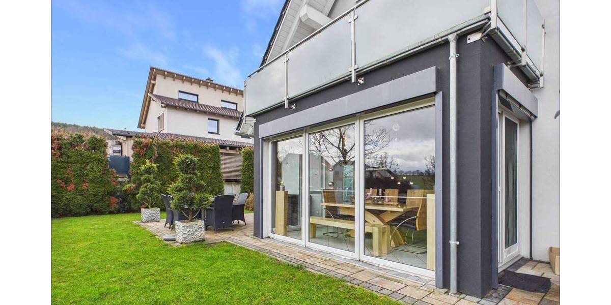 Mehrfamilienhaus, Wohnhaus Großostheim / Wenigumstadt Wenigumstadt - 8 Zimmer, 255 m&sup2;, 869.000&euro; | Angebot:26686345