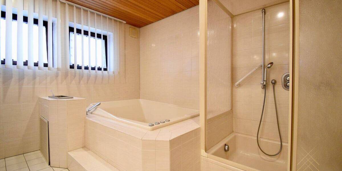 Etagenwohnung Idar-Oberstein Oberstein - 4 Zimmer, 110 m&sup2;, 179.000&euro; | Angebot:26391177