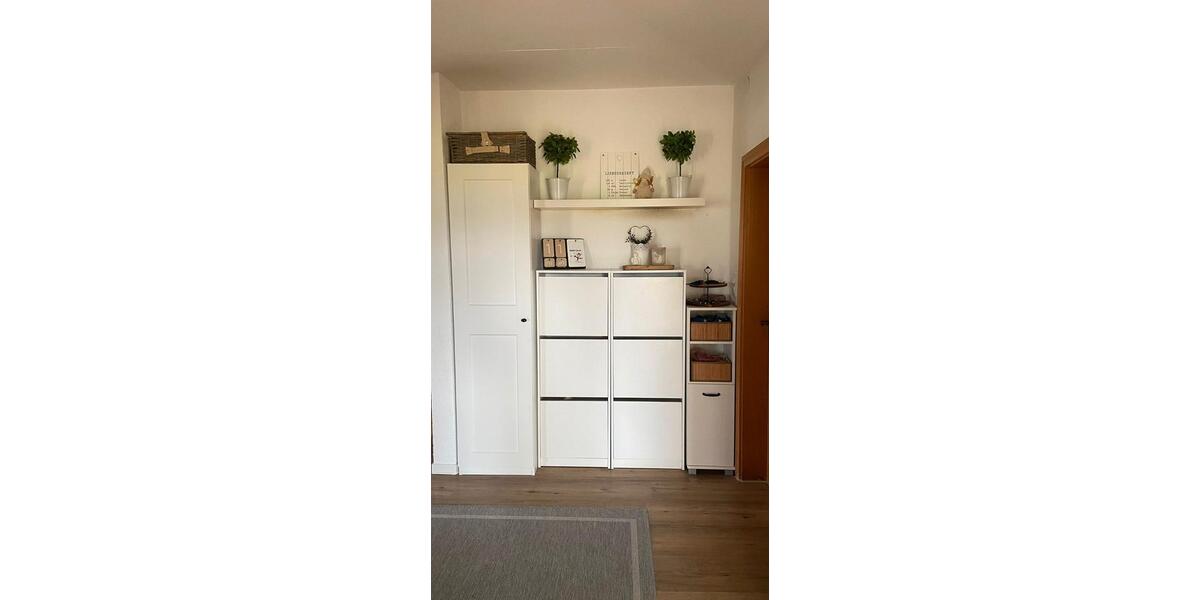Erdgeschoßwohnung Künzell - 3 Zimmer, 90 m&sup2;, 850&euro; | Angebot:26302612