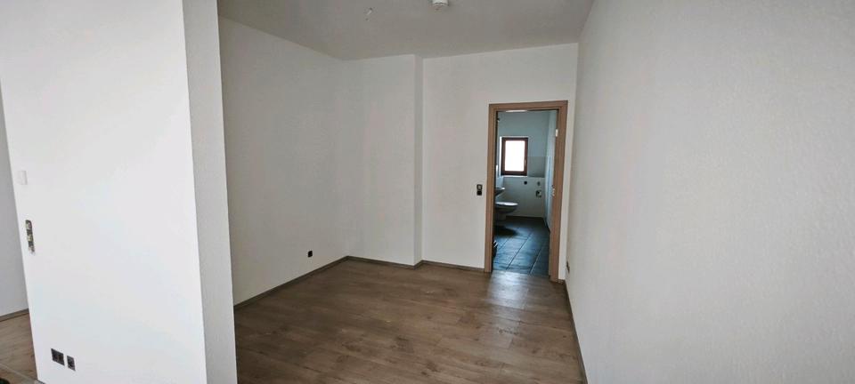 Etagenwohnung Frankenberg (Sachsen) - 1 Zimmer, 45 m&sup2;, 380&euro; | Angebot:25790900