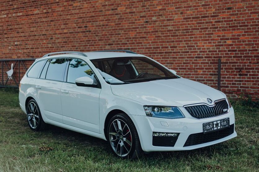 Skoda Octavia 152.402 km 12.500 € Bad Nenndorf 31542