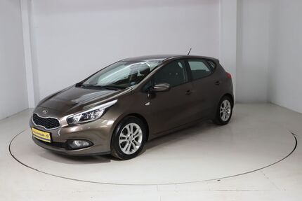 Kia ceed / Ceed 144.657 km 5.490 &euro; Dresden 01237