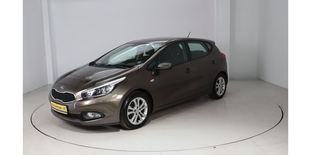 Kia ceed / Ceed 144.657 km 5.490 &euro; Dresden 01237