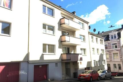 Frisch renovierte 1-Zi.-Whg. mit neuem Boden und Tageslichtbad