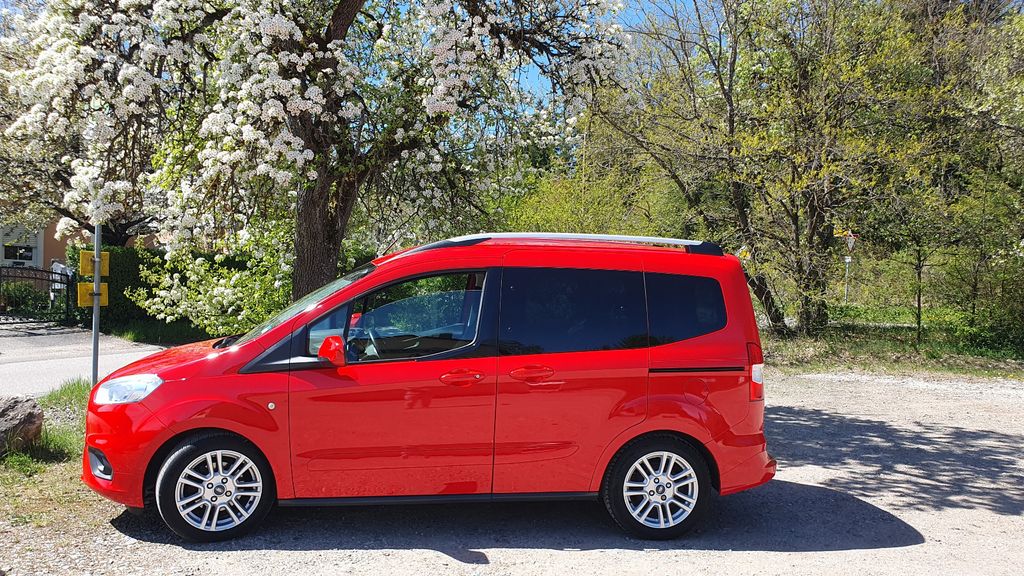 Ford Tourneo Courier 124.030 km 10.300 &euro; Lappersdorf 93138
