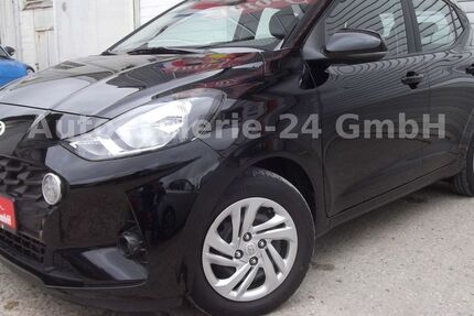 Hyundai i10 17.800 km 14.999 &euro; Berlin 12277