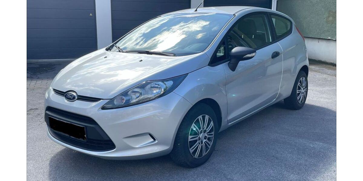 Ford Fiesta 146.316 km 3.150 &euro; Essen 45359