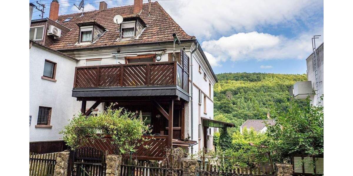 Mehrfamilienhaus, Wohnhaus Saarbrücken Scheidt - 9 Zimmer, 189 m&sup2;, 259.000&euro; | Angebot:26344741