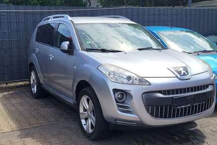 Peugeot 4007 259.300 km 4.500 € Gera 07545