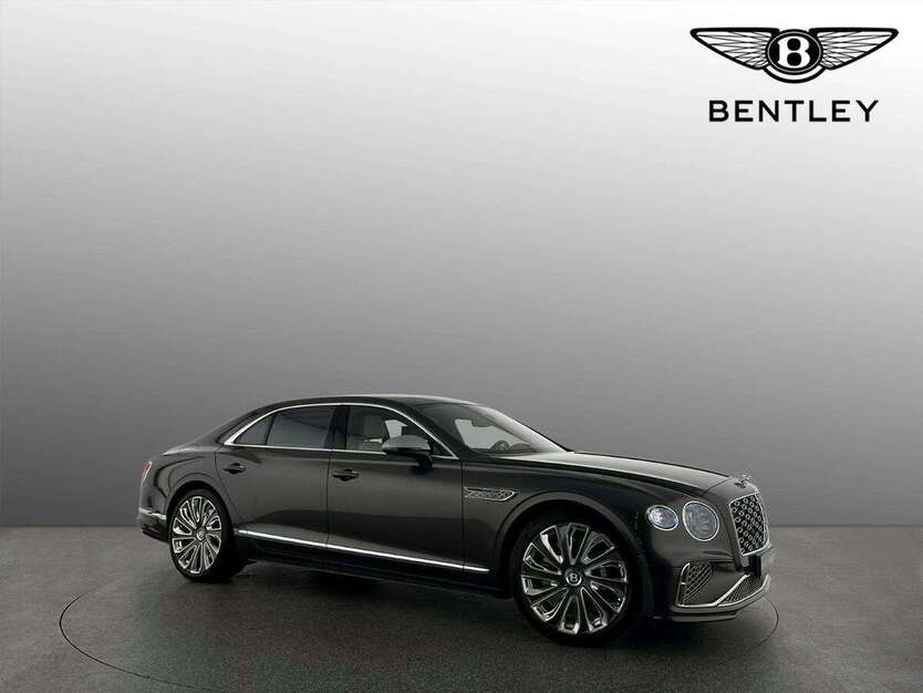 Bentley Flying Spur 8.390 km 279.800 € Roth 91154