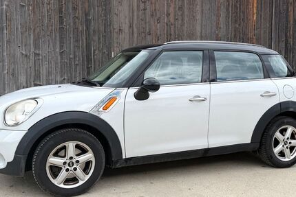 Mini Countryman D (Cooper) 172.483 km 5.900 &euro; Ebersberg 85560