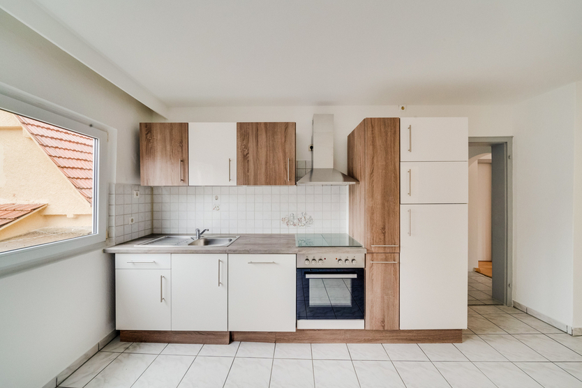 Wohn- und Geschäftshaus in der Reutlinger Innenstadt - für Investoren und Eigennutzer 8 zimmer