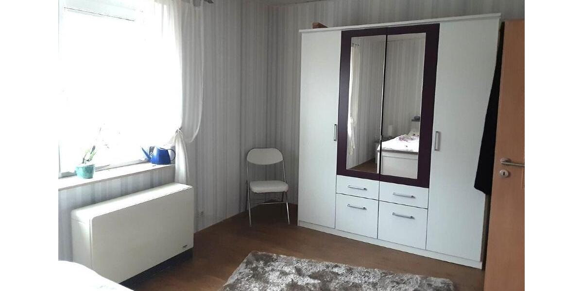 Reihenhaus Osterburg (Altmark) - 5 Zimmer, 90 m&sup2;, 125.000&euro; | Angebot:27023062