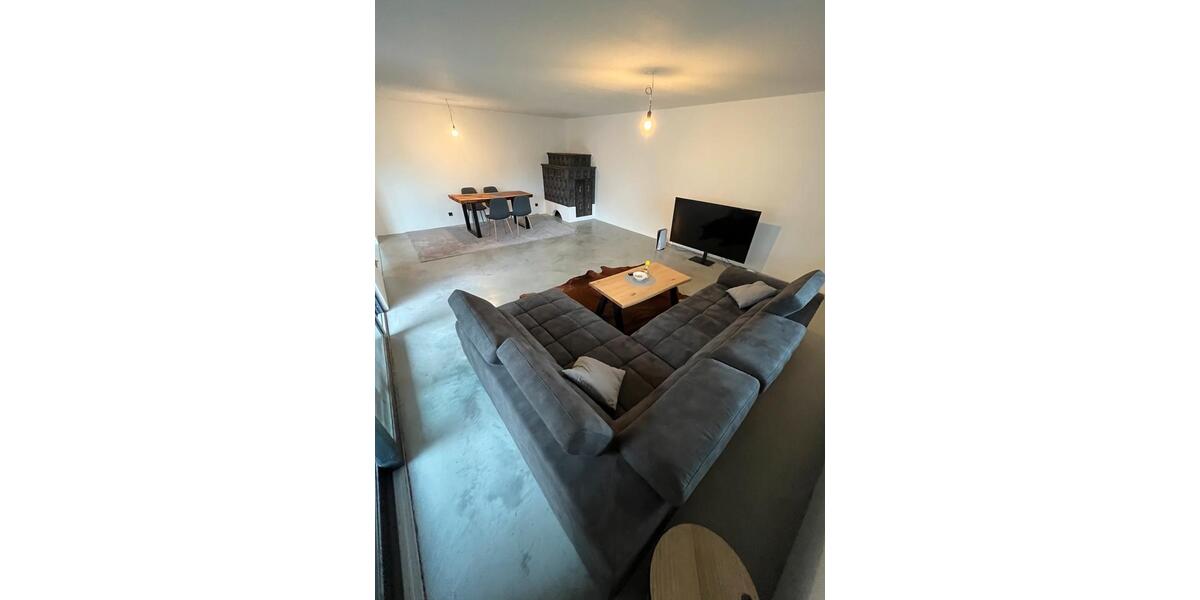 Terrassenwohnung Burgkirchen an der Alz - 5 Zimmer, 158 m&sup2;, 1.450&euro; | Angebot:25614091