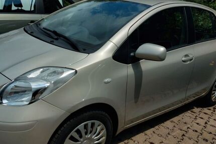 Daihatsu Charade 113.050 km 6.450 &euro; Ilmenau 98693