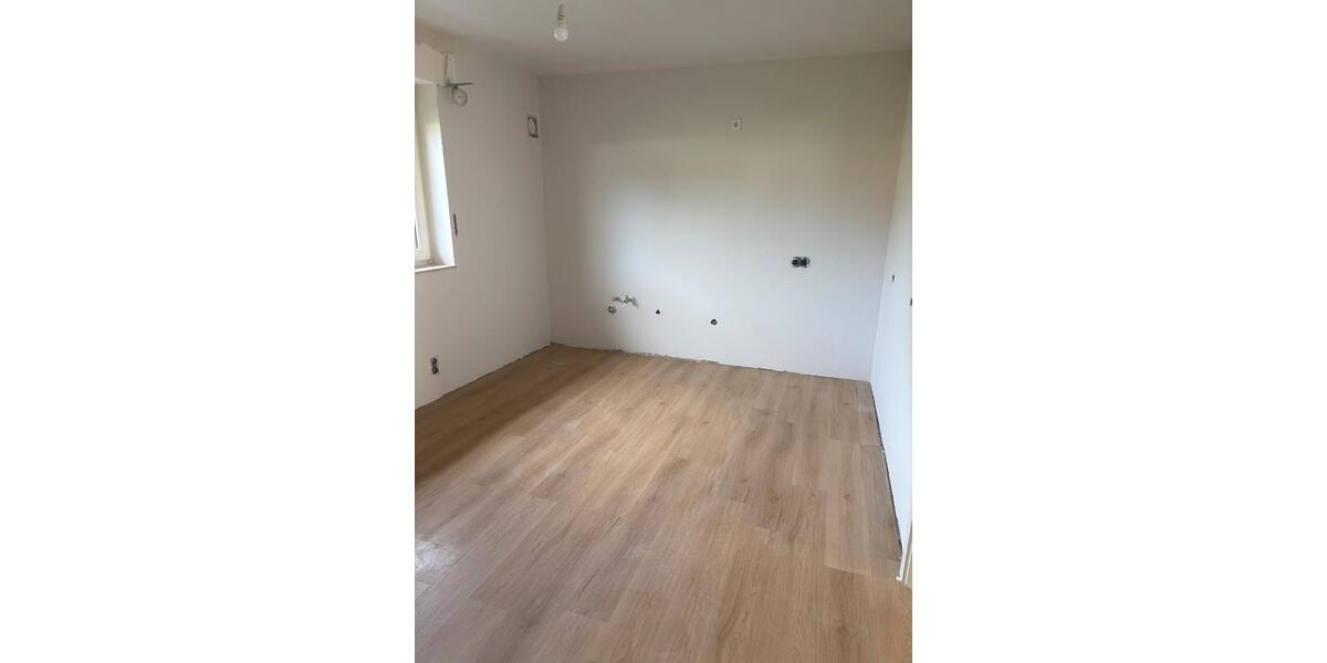 Einfamilienhaus Schloß Holte-Stukenbrock Stukenbrock - 5 Zimmer, 125 m&sup2;, 1.500&euro; | Angebot:26302187