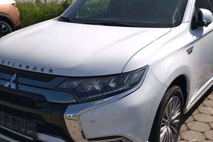 Mitsubishi Outlander 69.656 km 22.550 € Limburg 65549