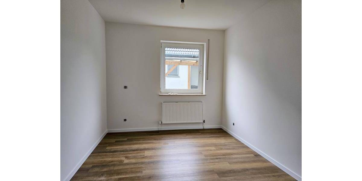 Etagenwohnung Bad Marienberg Eichenstruth - 4 Zimmer, 91 m&sup2;, 690&euro; | Angebot:26657505