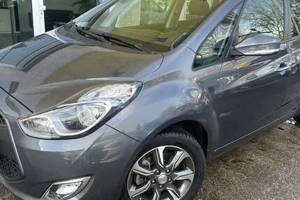 Hyundai iX20 21.000 km 9.900 &euro; Berlin 12524