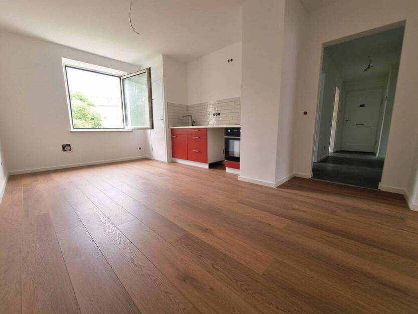 Freie, kernsanierte & helle 2,5-Zimmer-Wohnung in München Haidhausen