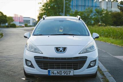 Peugeot 207 172.000 km 2.400 € Wendelstein 90530